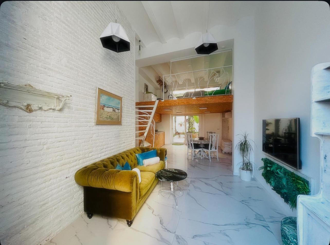 Loft Con Mucha Luz En El Centro Barrio Ruzafa Villa Valencia Eksteriør bilde